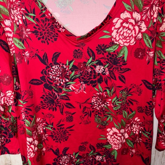 Pioneer Woman Shirt Size XXXL V-Neck Top Red Floral Country Ranch - Picture 3 of 14